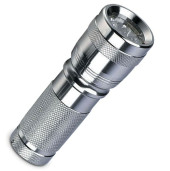 Фонарь алюм.12 LED (35ч.работы/ударопрочный/влагоустойчивый/3*AAА)SFL-AL-12L серебр. (блистер) Фонарь алюм.12 LED (35ч.работы/ударопрочный/влагоустойчивый/3*AAА)SFL-AL-12L серебр. (блистер)